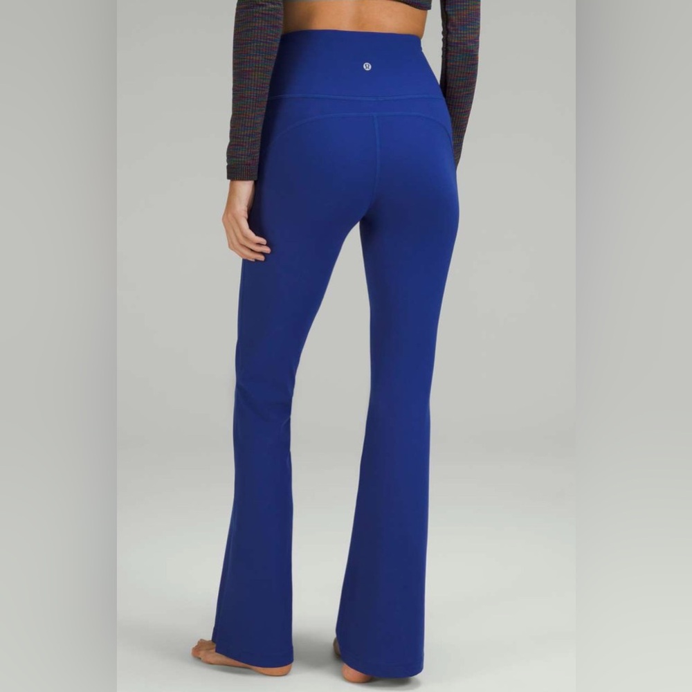 *Like New* Lululemon Groove Flared Pant - Picture 2 of 11